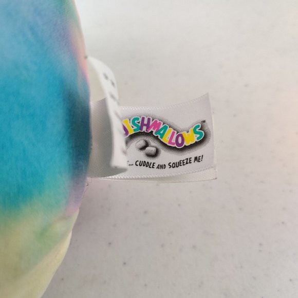 SQUISHMALLOW Lucy the Llama UNICORN with Daisy Rainbow Pastel 8" Stuffed Animal - Picture 7 of 9